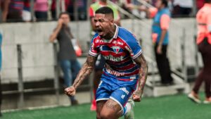 Marinho anota gol da classificação do Fortaleza na Copa Sul-Americana (Crédito: Mateus Lotif/Fortaleza EC)