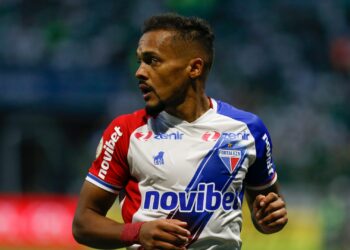 Fortaleza é multado em valor altíssimo pela Conmebol após time brasileiro infringir artigo do Manual de Clubes da Sul-Americana; entenda o que aconteceu (Crédito: GettyImages)
