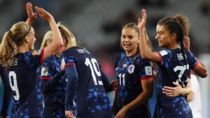 Holanda atropela Vietnã e vai às oitavas como primeiro do Grupo E (Crédito: GettyImages)