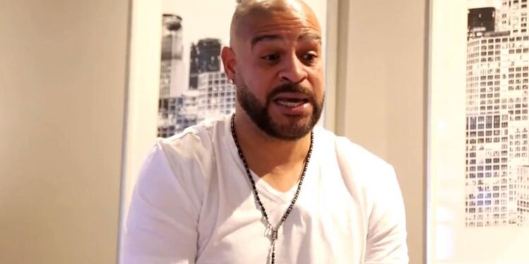 Adriano Imperador fala sobre crise no Flamengo (Crédito: Reprodução/Youtube)