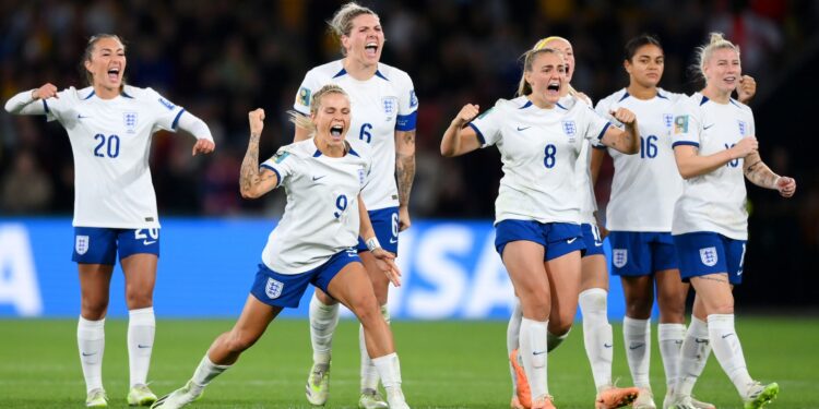 Inglaterra e Nigéria se enfrentaram pelas oitavas de final da Copa do Mundo Feminina (Crédito: GettyImages)