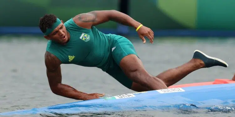 Isaquias Queiroz lamentou o resultado na prova (Crédito: GettyImages)