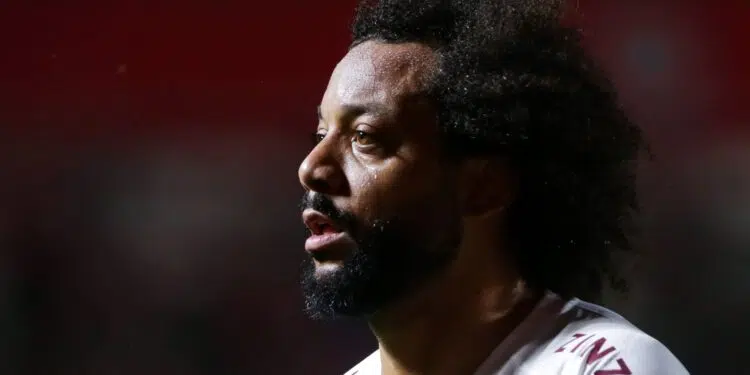 Marcelo é expulso na Libertadores (Crédito: Getty Images)