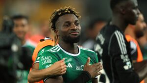 Al Ahli contra o Al Taawon (Crédito: GettyImages)