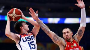 Estados Unidos e Alemanha se enfrentaram pela semifinal da Copa do Mundo de Basquete (Crédito: GettyImages)