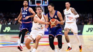 Alemanha x Sérvia na Copa do Mundo de Basquete (Crédito: Getty Images)