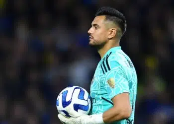 Sergio Romero deu aquela alfinetada no gramado do Palmeiras (Crédito: GettyImages)