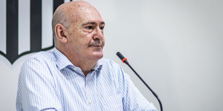 Santos fica perto de definir novo técnico (Crédito: Flickr Santos / Ivan Storti)