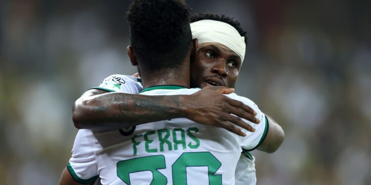 Al Ahli vence clássico saudita contra o Al Ittihad (Crédito: Getty Images)