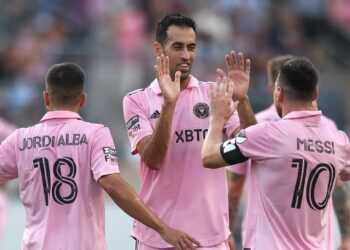 Messi, Busquets e Alba (Crédito: Foto: Tim Nwachukwu/Getty Images)