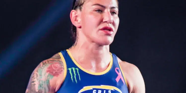 Cris Cyborg (Crédito: Foto: Matt Davies/AgFight)