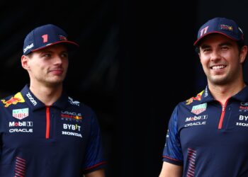 Max Verstappen e Sergio Pérez, pilotos da Red Bull Racing na F1 (Crédito: Getty Images)