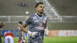 Felipe Garcia fala sobre volta ao estádio do Tombense: “Lutar até o fim” (Crédito: Victor Souza/ Tombense)