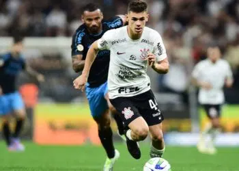 Joia do Corinthians volta a ser alvo do Barcelona (Crédito: Getty Images)