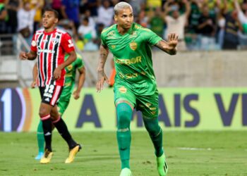 Deyverson faz post enigmático (Crédito: AssCom / Cuiabá Flickr)