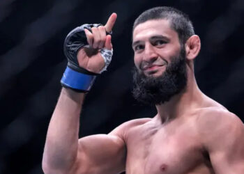 Khamzat Chimaev (Crédito: Foto: Divulgação/UFC/AFP)