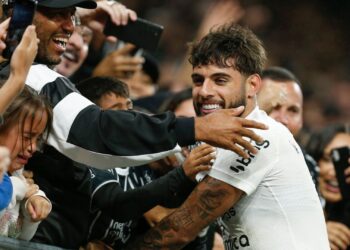 Yuri Alberto analisa ‘gol feio’ em vitória do Corinthians (Crédito: Getty Images)