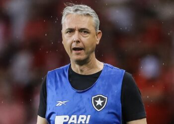 Botafogo se interessa por zagueiro ex-Corinthians; confira (Crédito: Getty Images)