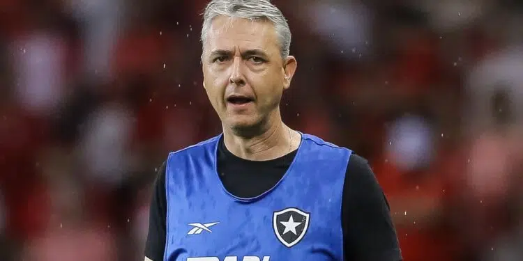 Botafogo se interessa por zagueiro ex-Corinthians; confira (Crédito: Getty Images)