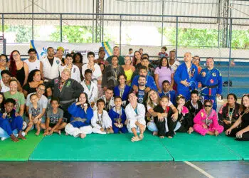 Graduação foi marcada por emoção (Crédito: Divulgação/Prefeitura de Itaguaí)