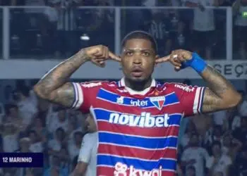 Marinho marca, e Fortaleza abre o placar contra o Santos (Crédito: Transmissão)