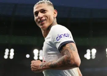 Richarlison marca, Tottenham vence em casa e encosta no G-4 do Inglês (Crédito: Getty Images)