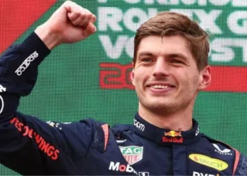 Piloto holandês Max Verstappen conquistou seu terceiro título consecutivo de campeão mundial de Fórmula 1 (Crédito: Foto: Reprodução Instagram)