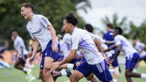 Treino no Cruzeiro na Toca da Raposa 2 (Crédito: Gustavo Aleixo/Cruzeiro/Flickr)