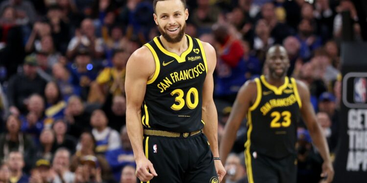 Curry bate recorde e Celtics passeiam na NBA (Crédito: Getty Images)