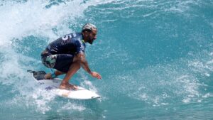 Ítalo Ferreira segue vivo em Sunset (Crédito: Getty Images)