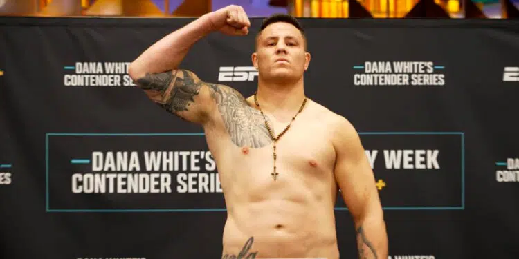 Brasileiro estreia no UFC em abril (Crédito: Divulgação/UFC)