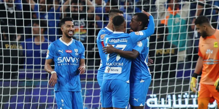 Al Hilal supera Al Ittihad em clássico e se aproxima de recorde mundial (Crédito: Getty Images)