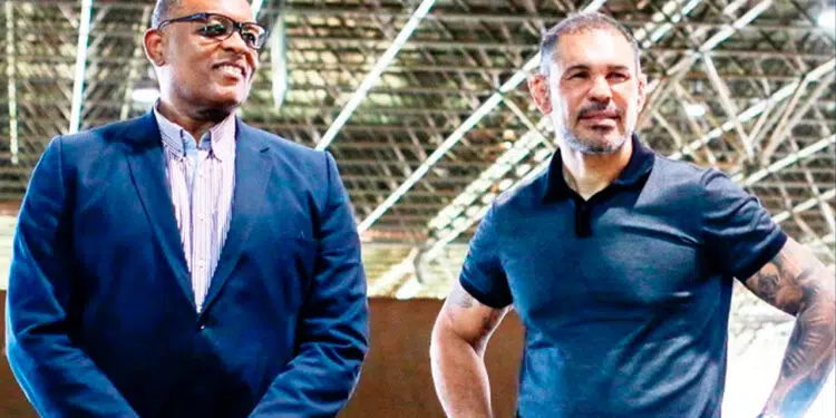 Carlão e Minotauro lutam para fomentar o MMA amador no Brasil (Crédito: Divulgação)