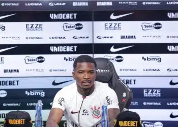 Corinthians conversa com a CBF para poder contar com nova contratação (Crédito: Rodrigo Coca/Ag.Corinthians)