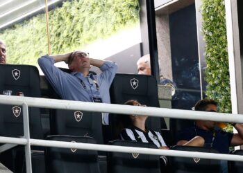 Palmeiras irá à Justiça contra John Textor após declarações polêmicas (Crédito: Getty Images)