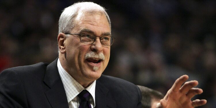 Phil Jackson com Michael Jordan (Crédito: Getty Images)