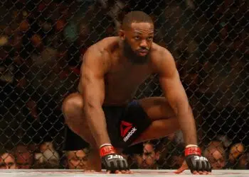 Jon Jones afirma ter sido pego de surpresa (Crédito: Divulgação UFC)