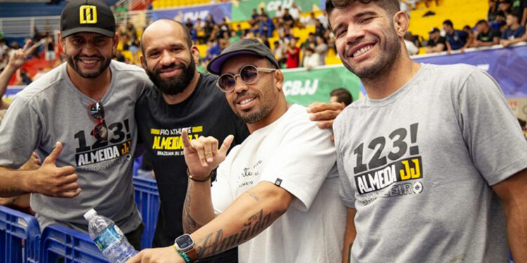 Brasileiro de jiu-jitsu está acontecendo em Barueri (Crédito: Daiana Bueno/Divulgação)