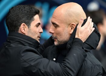 Arteta e Guardiola (Crédito: Getty Images)