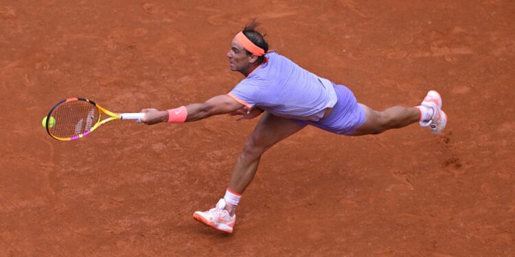 Rafael Nadal em quadra (Crédito: Getty Images)