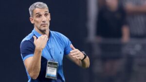 Juan Pablo Vojvoda, técnico do Fortaleza (Crédito: Getty Images)
