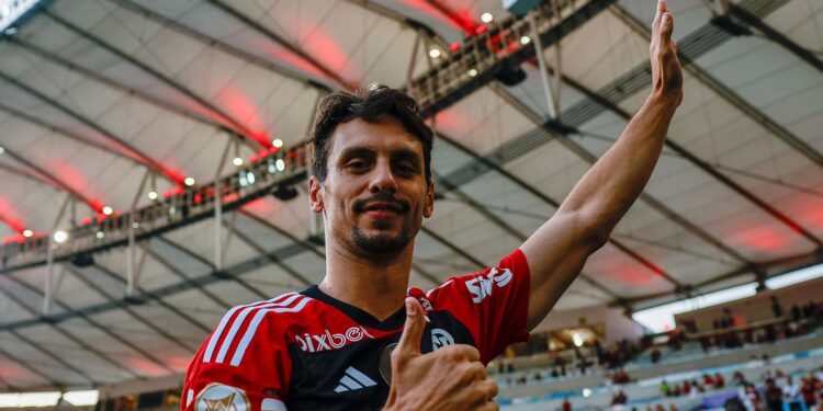 Rodrigo Caio, ex-Flamengo (Crédito: Getty Images)