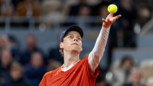 Antes de Wimbledon, Sinner chega a primeira final na grama (Crédito: Getty Images)