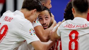 Com gol no final, Turquia vence a República Tcheca e avança na Euro (Crédito: Getty Images)