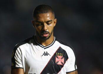 Vasco perde para o Juventude e fica próxima da zona de rebaixamento (Crédito: Getty Images)