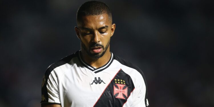 Vasco perde para o Juventude e fica próxima da zona de rebaixamento (Crédito: Getty Images)