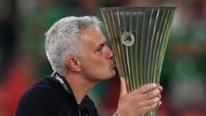 Brasil segue tentando encontrar um novo técnico e colocou Mourinho como alvo - GettyImages