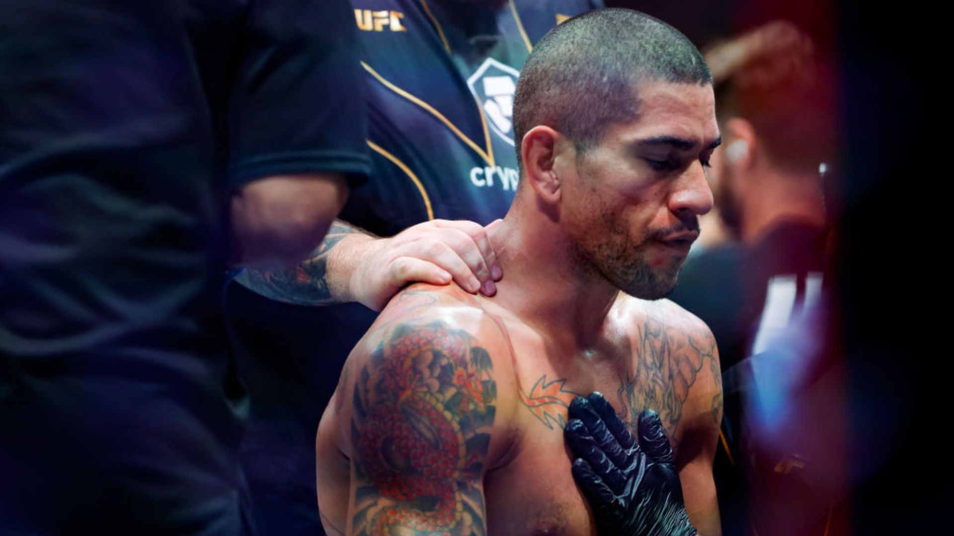 Alex Poatan se complicou e foi derrotado no UFC 287 - GettyImages