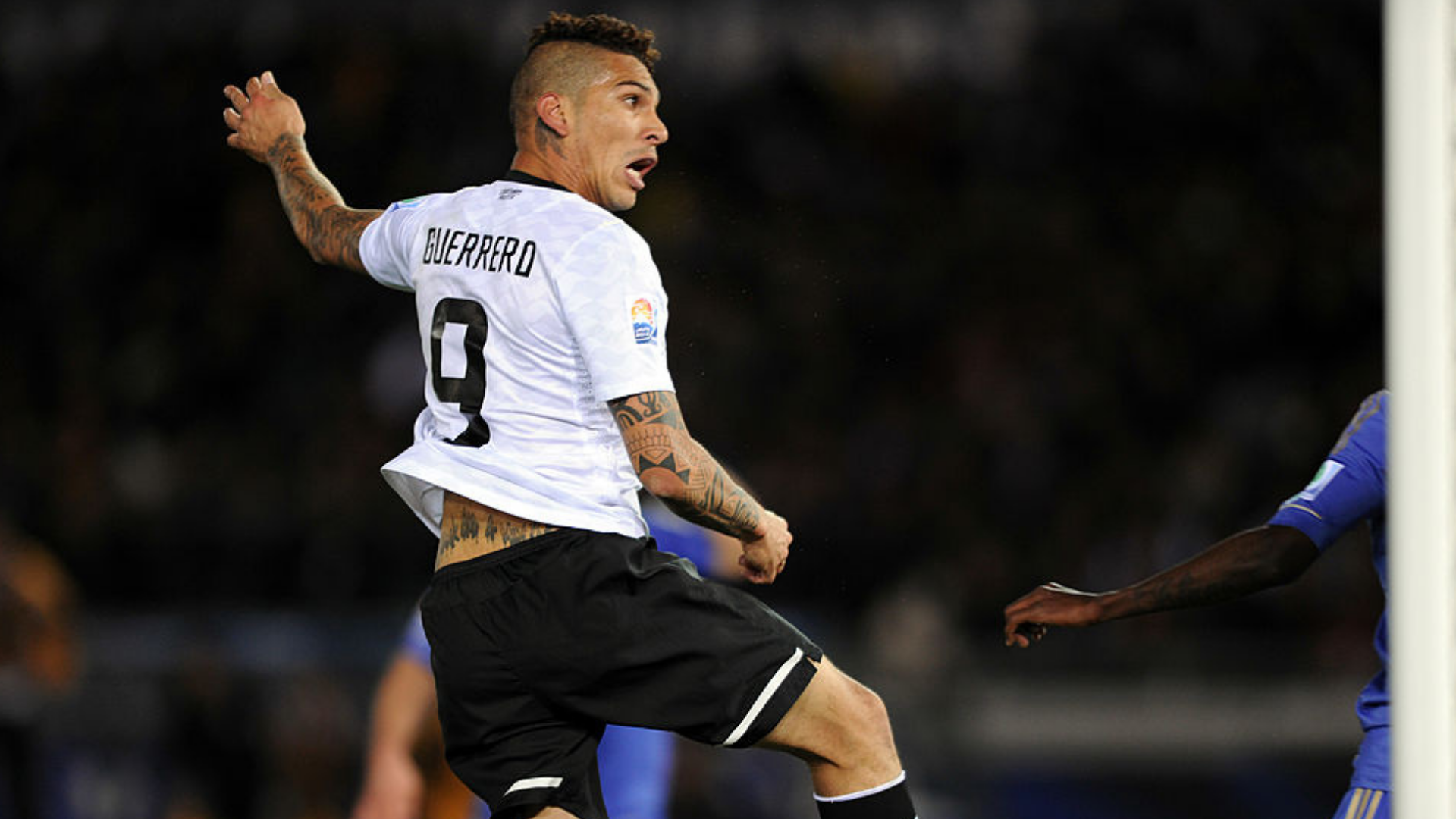 Momento em que Guerrero deu o título mundial para o Corinthians em cima do Chelsea - GettyImages