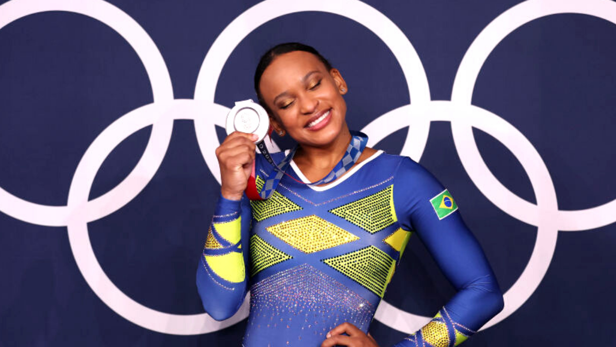 Daiane dos Santos se emociona com medalha de prata de Rebeca Andrade - GettyImages